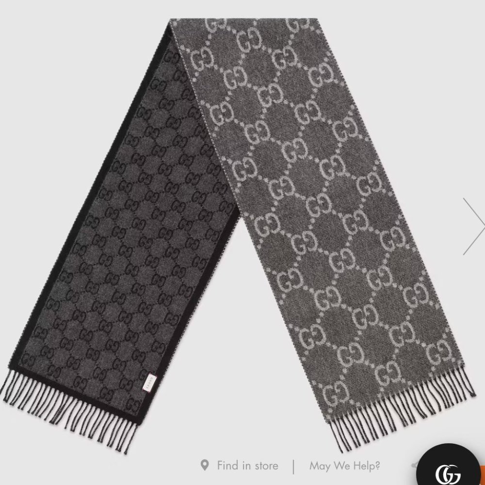 GUCCI GG pattern knit scarf with tassels